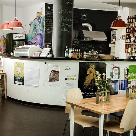 Wilson Hostel Warszawa Extérieur photo