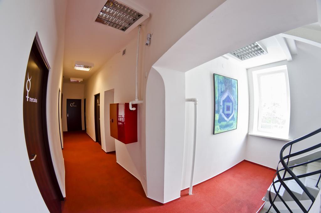 Wilson Hostel Warszawa Extérieur photo