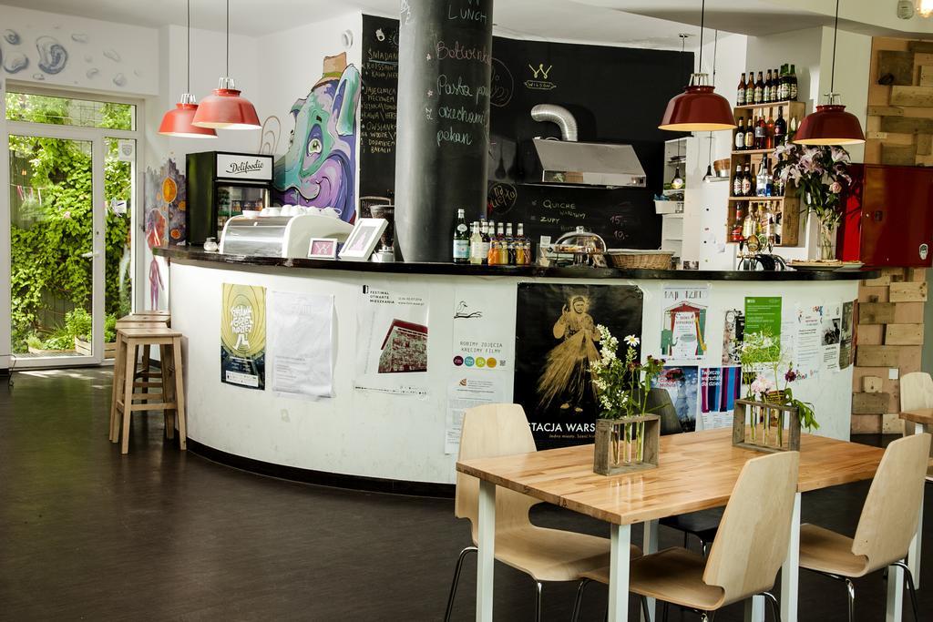 Wilson Hostel Warszawa Extérieur photo